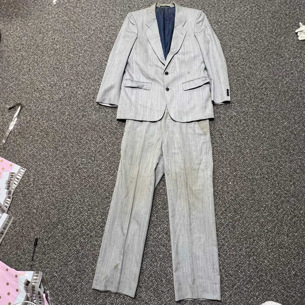 True Vintage 1960s Suit Mens Gray Designer 35x30 Size Medium Rare